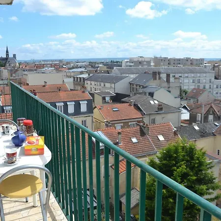 Appart Refait A Neuf Proche Gare Et Centre Ville *